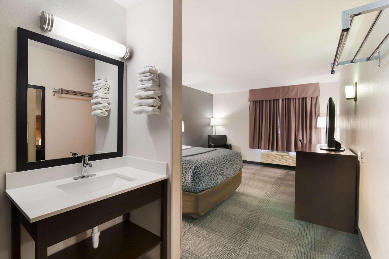Econo Lodge Williston Ngoại thất bức ảnh