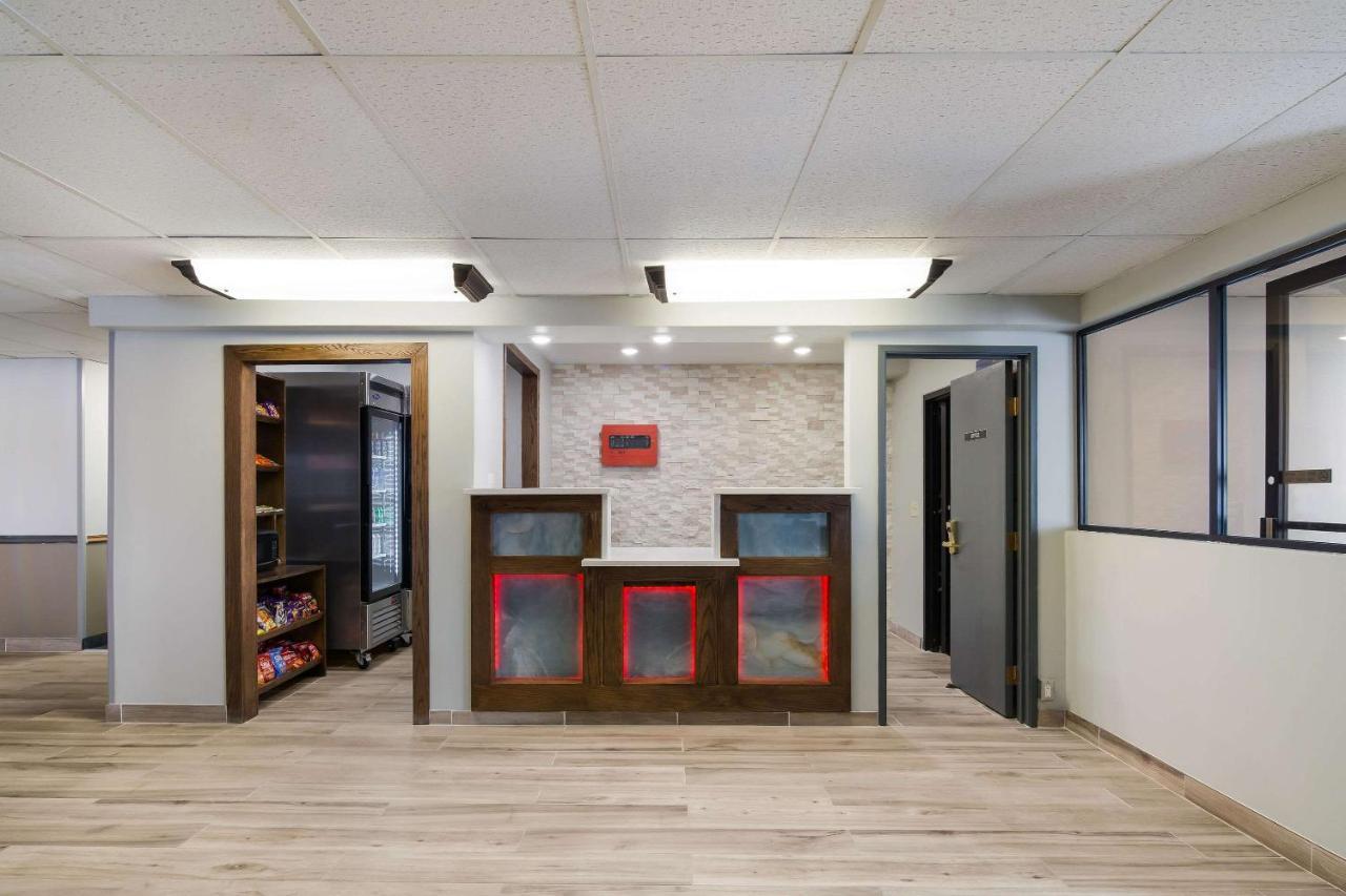 Econo Lodge Williston Ngoại thất bức ảnh